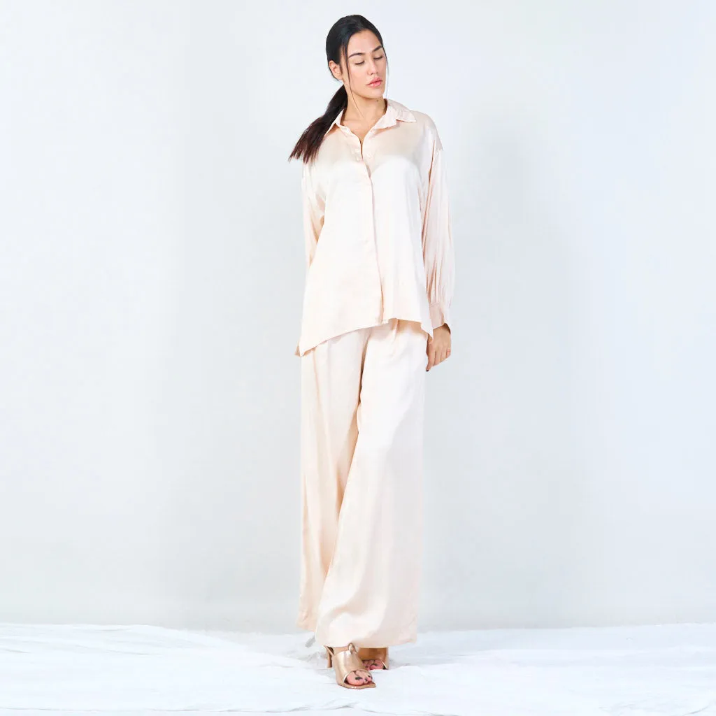 High-waist flowy pants wholesale