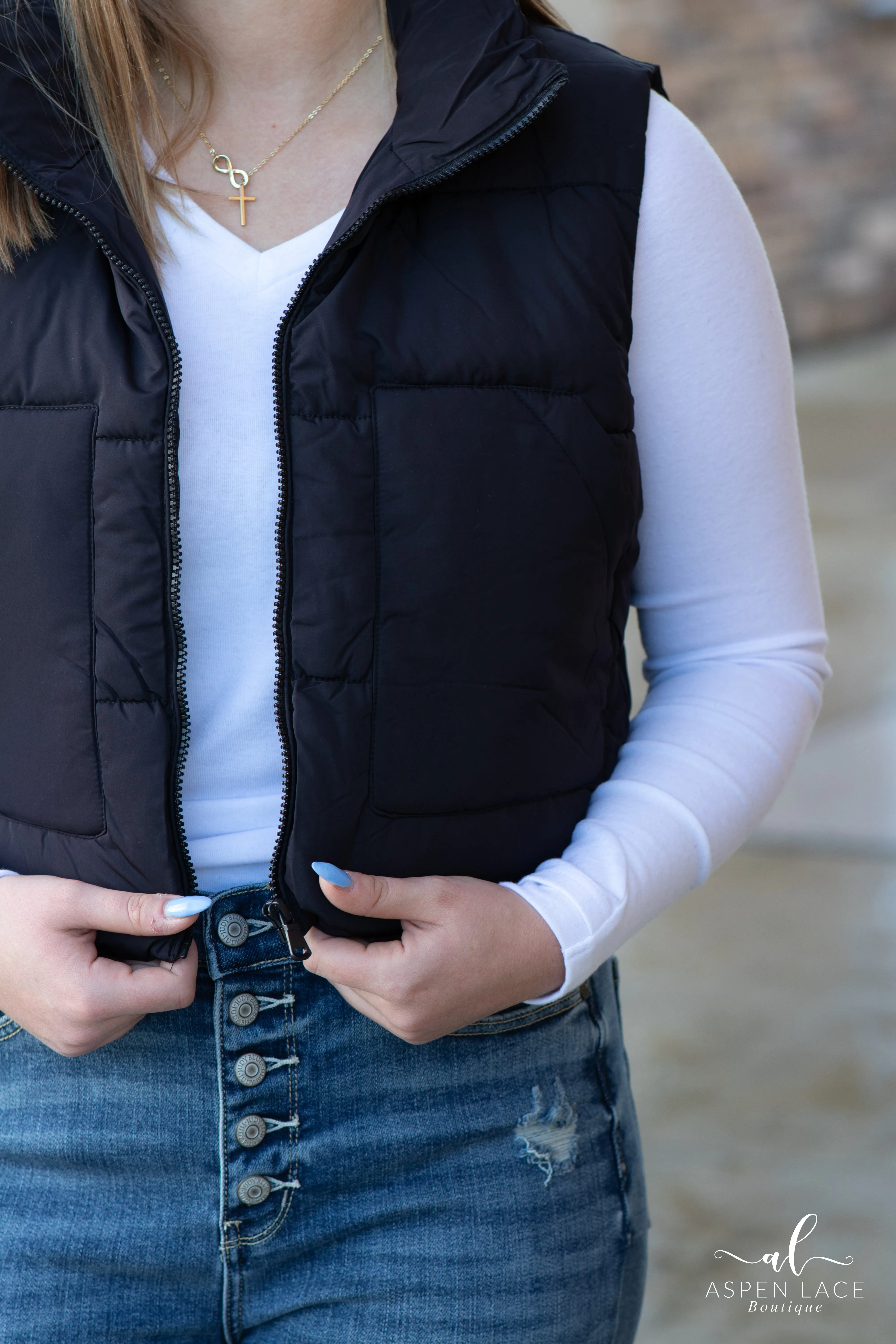 Meyah Vest (Black)