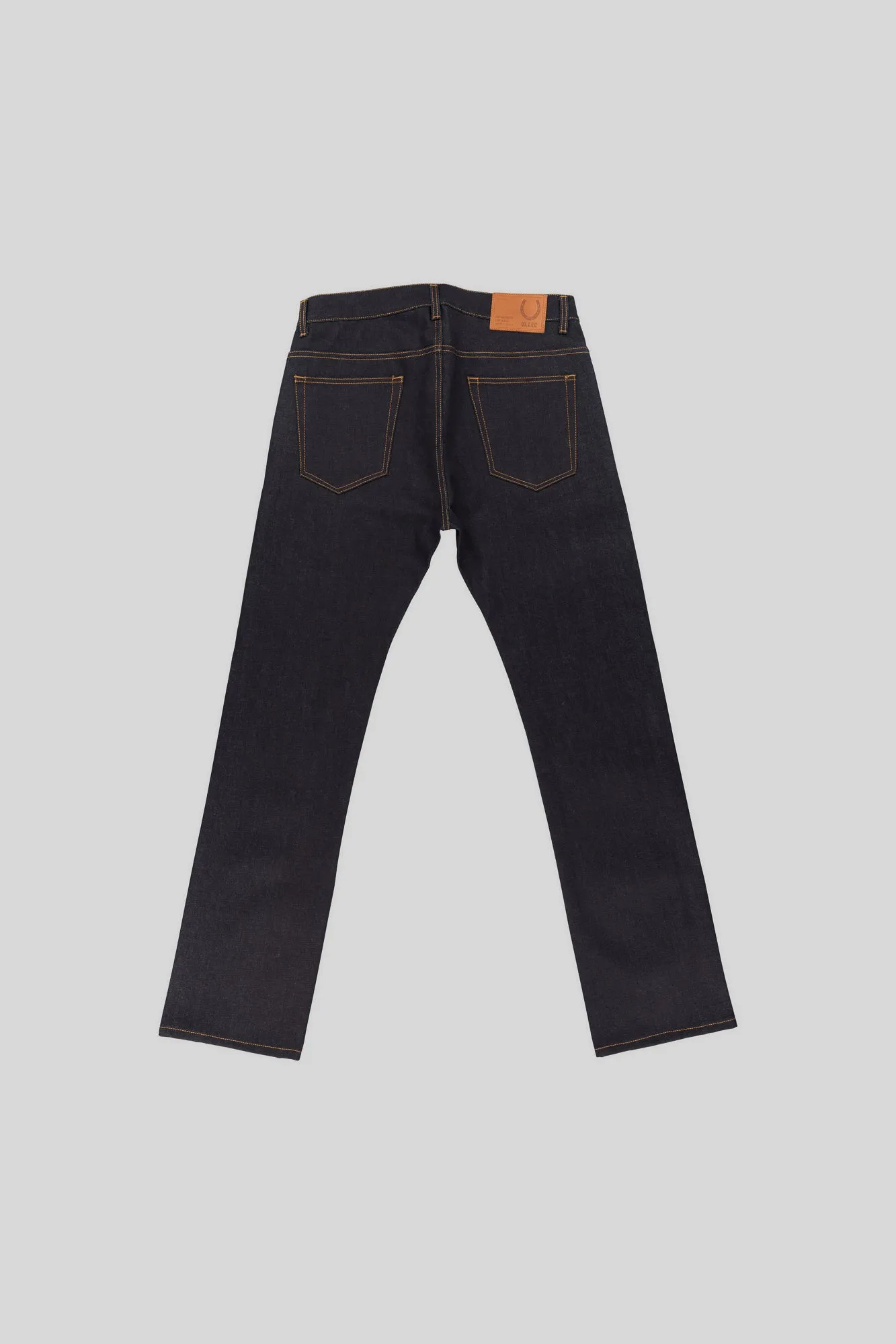STRAIGHT JEANS