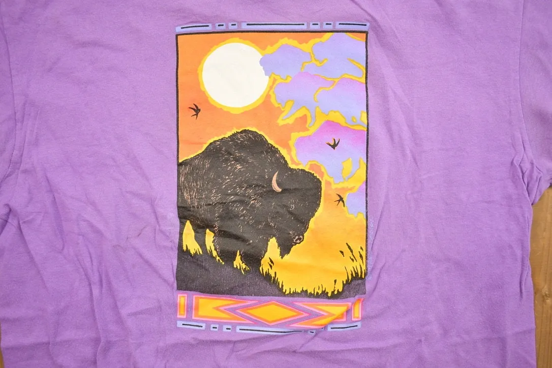 Vintage 1990s Buffalo Graphic T-Shirt