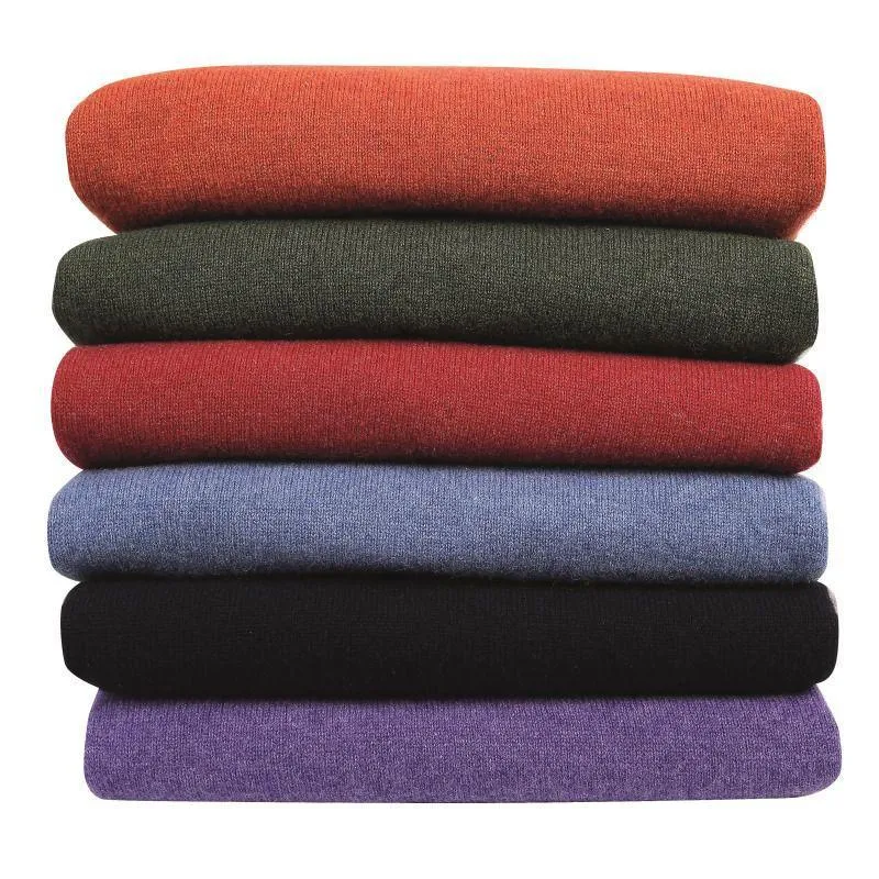 William Powell Leven Mens Lambswool V Neck Jumper - Rosemary